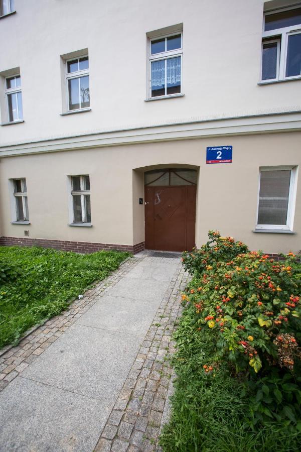 Obok Poczty Blisko Rynku Wałbrzych Exterior foto